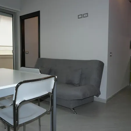 Carducci 1 By Salentoville Apartment